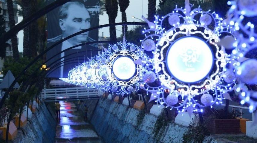 Kuşadası&rsquo;na Bahar Geldi