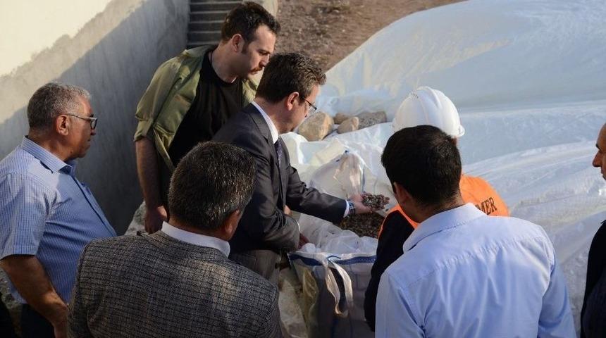 Vali &Uuml;nl&uuml;, Su Arıtma Tesisini İnceledi