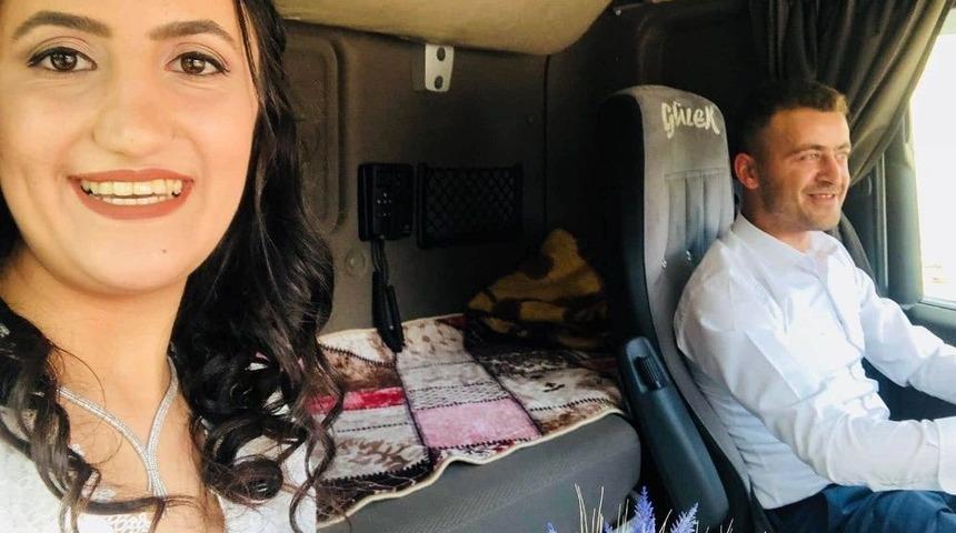 Tırı Gelin Arabası Yaptılar