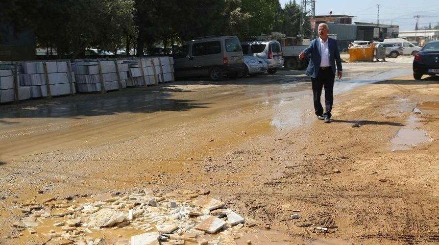 Başkan G&ouml;rmez: &rsquo;izsu &Ccedil;alışmaları Torbalı&rsquo;yı Halep&rsquo;e &Ccedil;evirdi&rsquo;