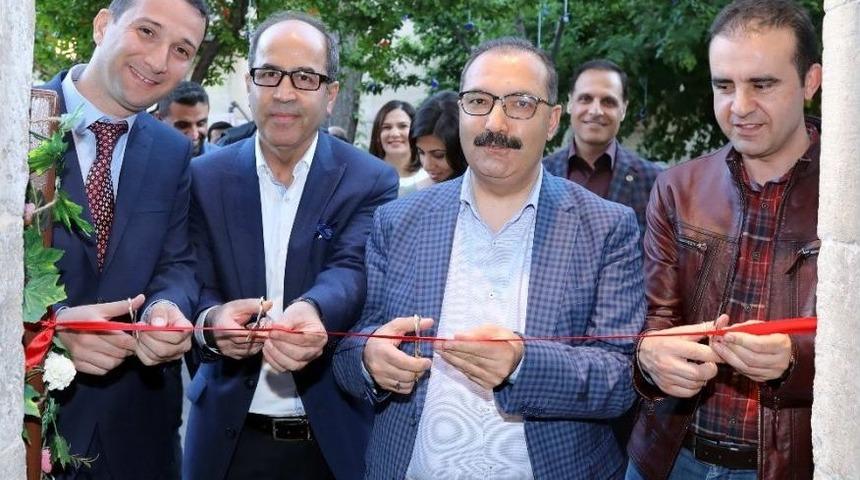 Ga&uuml;n&rsquo;de Fotoğraf Sergisi