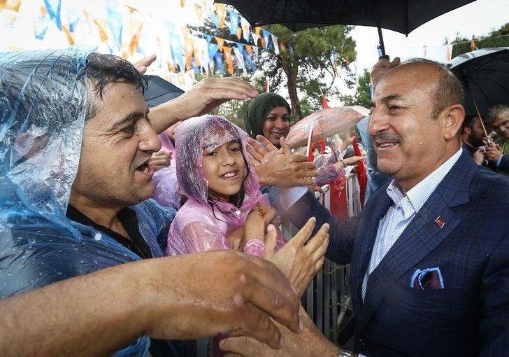 Bakan Çavuşoğlu, Burdur’da Yağmur Ve Doluya Yakalandı G1
