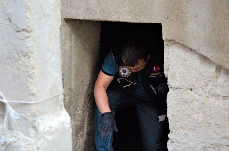 Metruk Yapılar Didik Didik Aranıyor G5