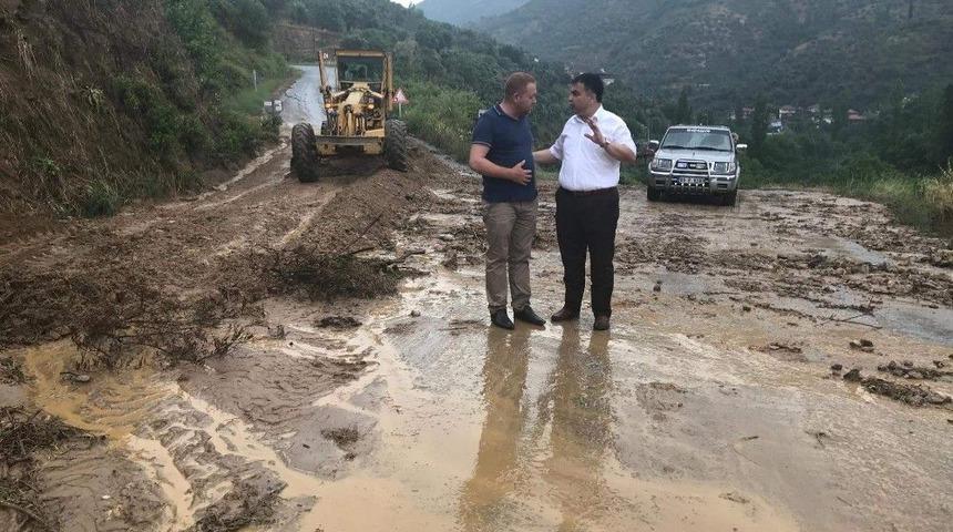 Başkan Kılın&ccedil;, Selin Kapattığı Yollara İlk M&uuml;dahaleyi Yaptı