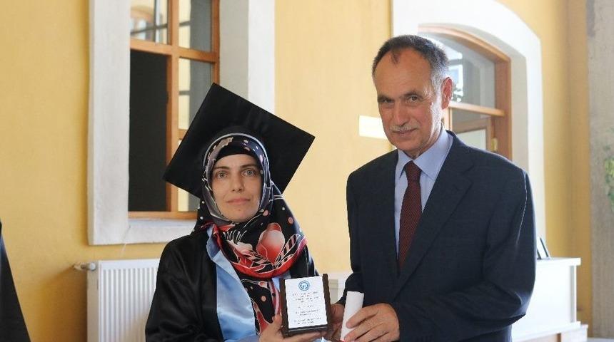 Başkan T&uuml;rkmen Kt&uuml; G&uuml;zel Sanatlar Fak&uuml;ltesi&rsquo;nde Mezuniyet T&ouml;renine Katıldı