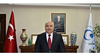 Rektör Gönüllü Depremzedelere Geçmiş Olsun Dileği