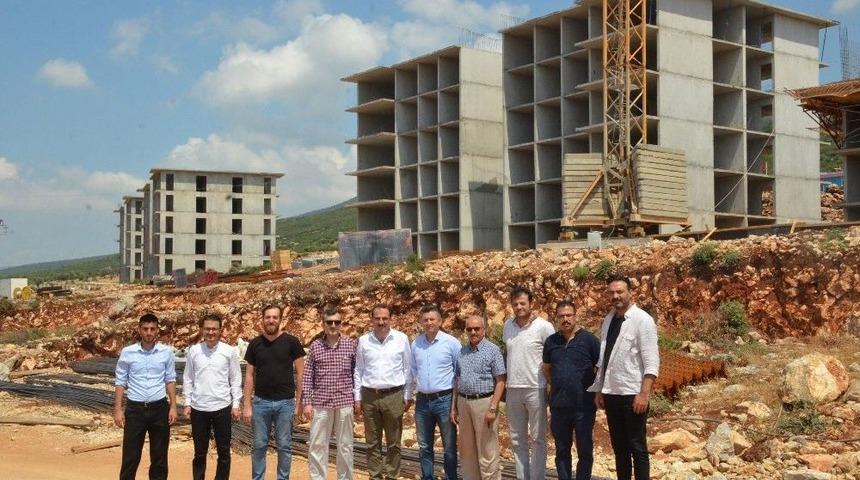 Kemalpaşa&rsquo;da Toki Hızla Y&uuml;kseliyor