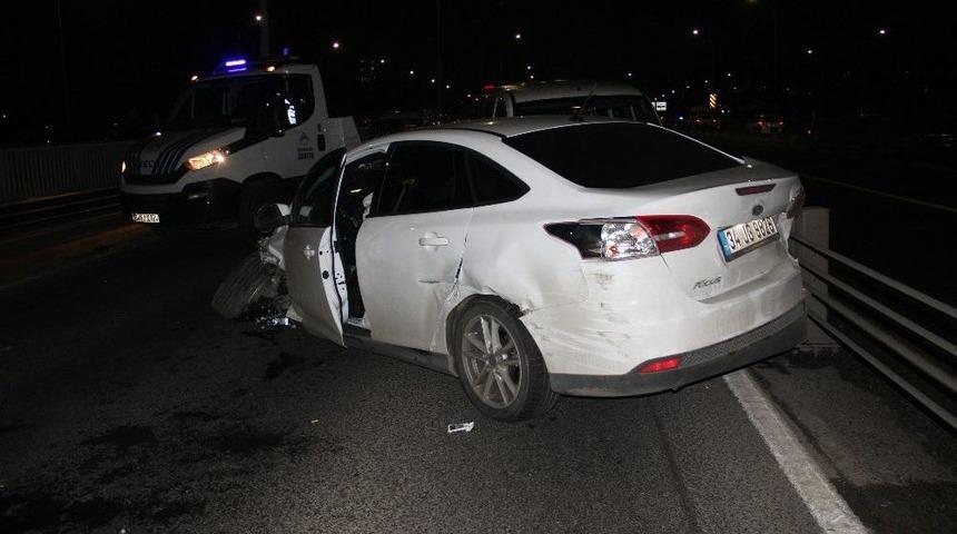 Hali&ccedil; K&ouml;pr&uuml;s&uuml;&rsquo;nde Kaza: 1 Yaralı