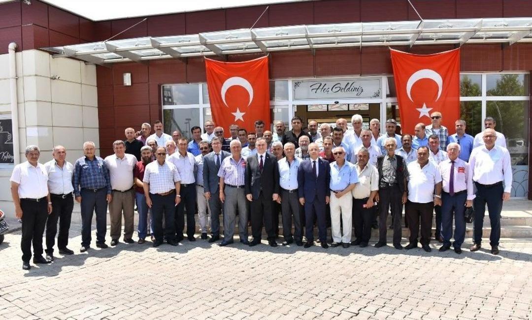 Başkan Kayda Ve Mhp&rsquo;li Ak&ccedil;ay Muhtarlarla Buluştu