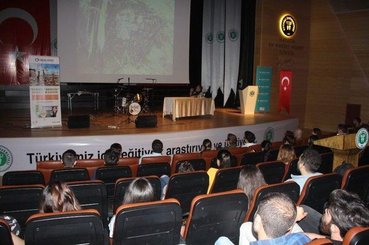 Çoşkun Aral, Deneyimlerini Üniversiteli Öğrenciler İle Paylaştı G2