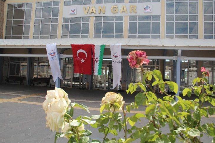 Van-tebriz Tren Seferleri Yeniden Başladı G4