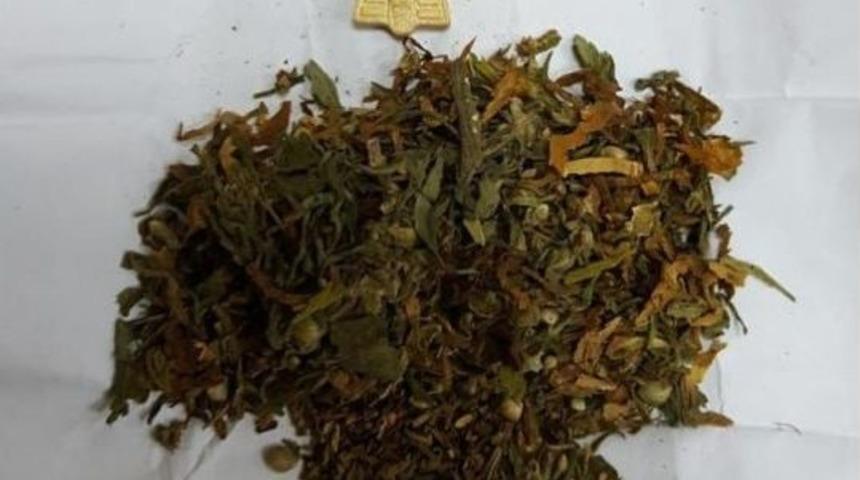 Kuşadası&rsquo;nda Uyuşturucu Operasyonu