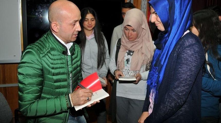Yazar Necati Demirci Öğrencilerle Buluştu