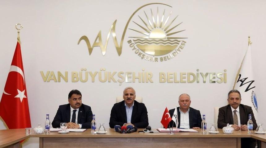 Van&rsquo;da 87 Milyon Tl&rsquo;ye Mal Olacak Arıtma Tesisinin Son İmzaları Atıldı