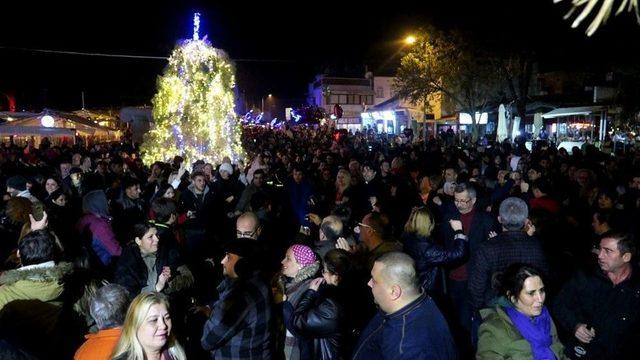 Foça’da Yeni Yıl Coşkusu