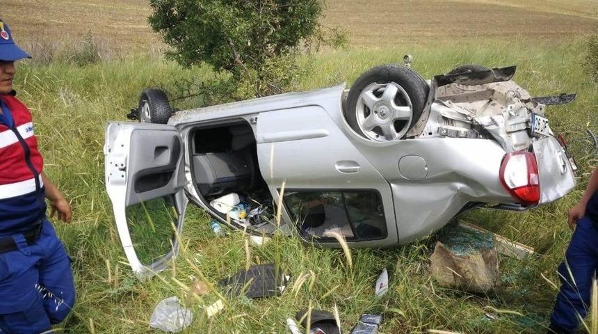 Gediz’de Trafik Kazası: 3 Yaralı