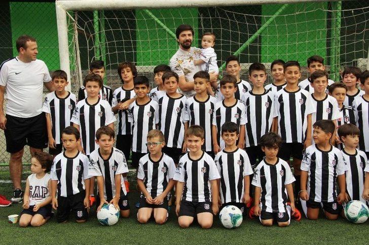 Tolga Zengin Minik Kartallarla Buluştu G4