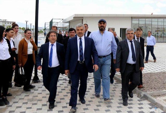 Başkan &Ccedil;elik Şehir Hastanesini Ziyaret Etti 2