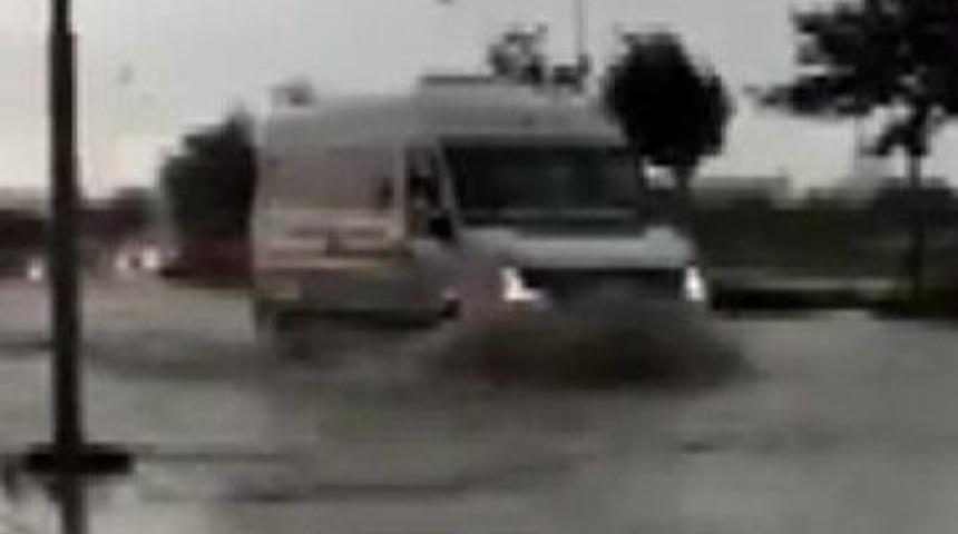 Konya’da Sağanak Yağış