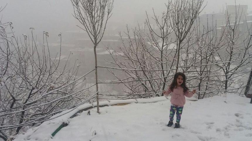 Hakkari&rsquo;de Kar Yağışı