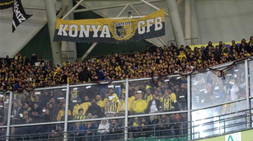 Fenerbahçeli taraftarlar Atiker Konyaspor maçının biletlerin  tüketti
