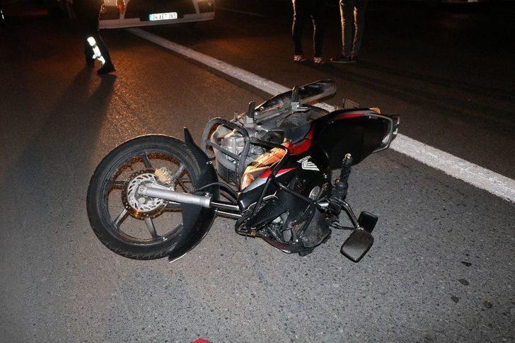 Kendi Yaptığı Kazadan Kurtuldu Ama Başka Araç Ezdi G2