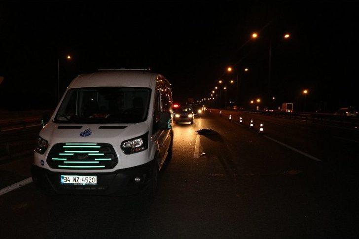 Kendi Yaptığı Kazadan Kurtuldu Ama Başka Araç Ezdi G4