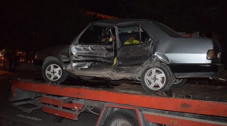 3 Aracın Karıştığı Kazada 7 Kişi Yaralandı