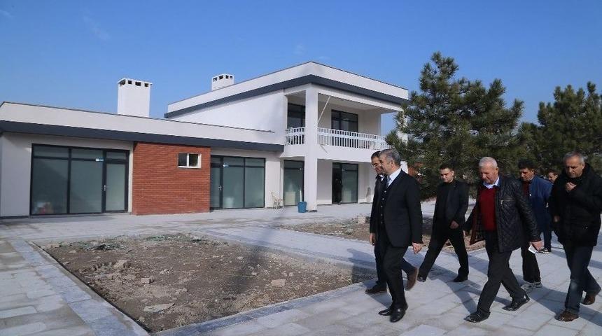 Başkan &Ccedil;elik Şantiyeleri Gezdi