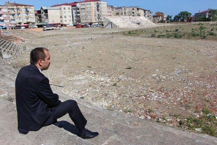 Balta, Millet Bahçesi’nde İncelemelerde Bulundu G1