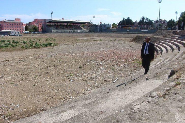 Balta, Millet Bahçesi’nde İncelemelerde Bulundu G2