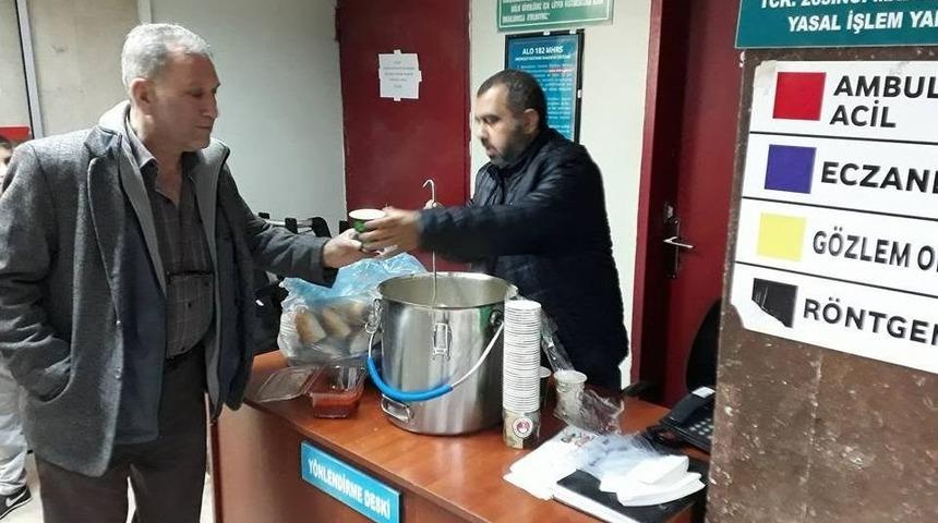 Hasta Yakınlarına Sıcak &Ccedil;orba İkramı