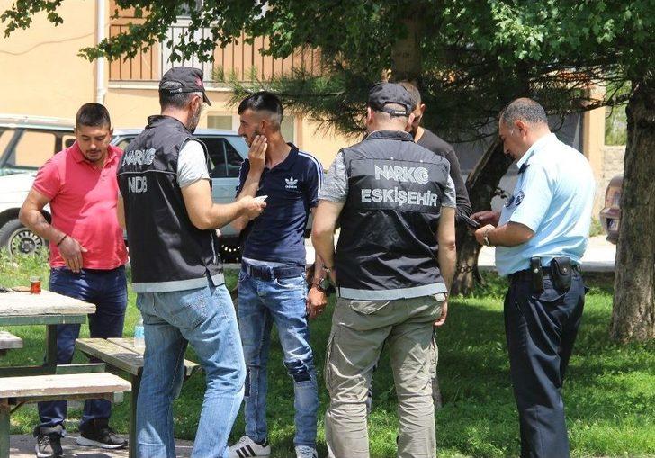 Eskişehir Narkotim Zehir Tacirlerine Geçit Vermiyor G4