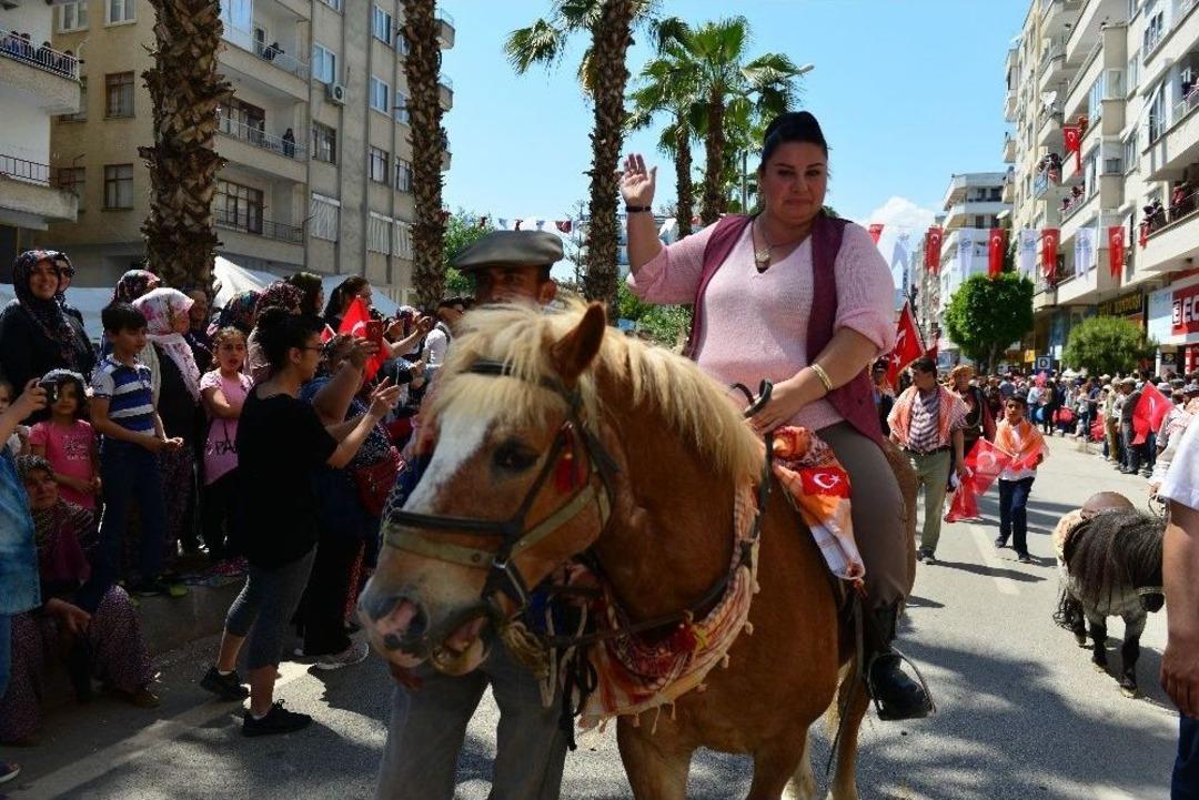 Kumluca&rsquo;da Y&ouml;r&uuml;k G&ouml;&ccedil;&uuml; Canlandırıldı