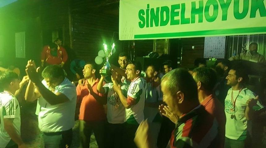 Sindelh&ouml;y&uuml;kspor Şampiyonluk Kutlaması Yaptı