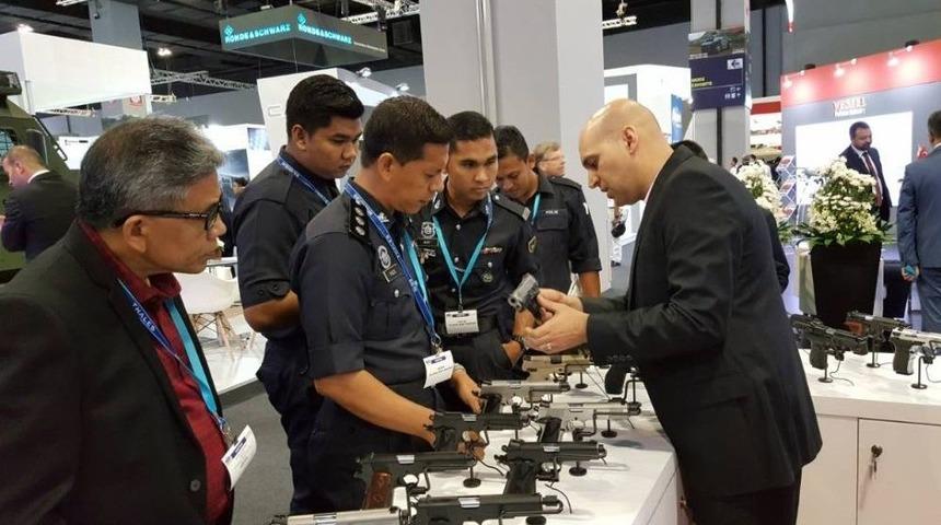 Malezya&rsquo;da Tisaş&rsquo;a Yoğun İlgi