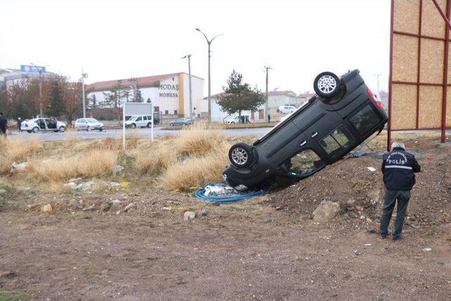 Niğde’de Trafik Kazası: 3’ü Çocuk 6 Yaralı