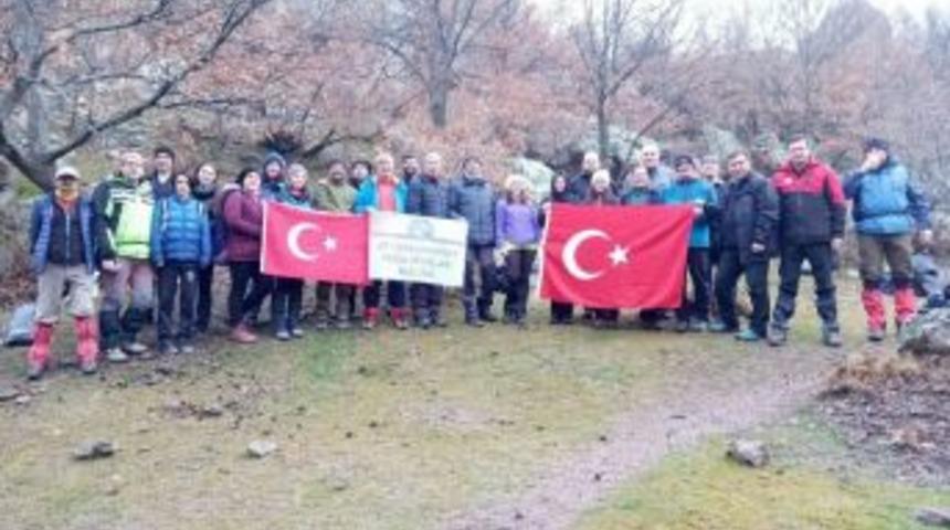 Afdos&rsquo;lu Sporcular 2017 Yılına Doğada Veda Etti