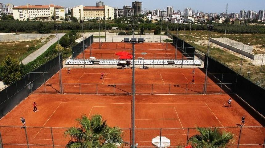 Gen&ccedil;ler T&uuml;rkiye Tenis Şampiyonası, Mersin&rsquo;de Başladı