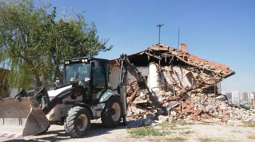 Çankaya’da Gecekonduya Geçit Yok