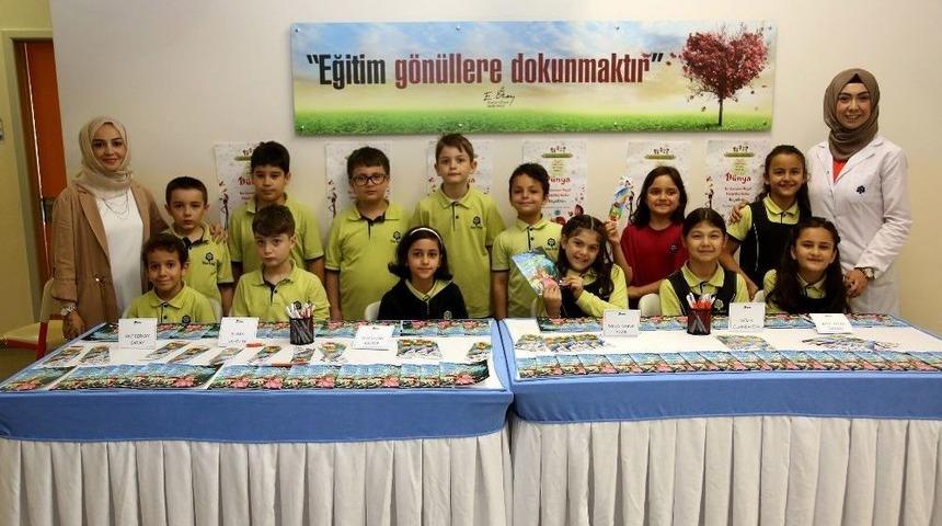 İhlas Kolejinde Masal Sergisi
