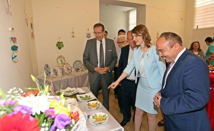 Seramik Kursu Sergisi Açıldı G5
