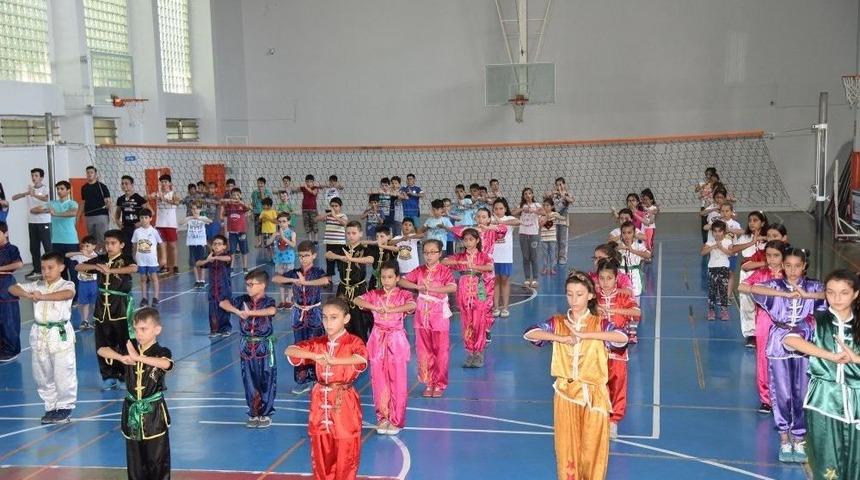 Yunusemreli Belediyespor 16 Branşta 2 Bin Sporcu Yetiştirdi