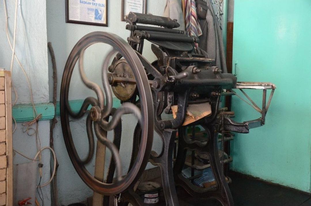 Anadolu&rsquo;ya İlk Gelen Matbaa Makinesi Halen &Ccedil;alışıyor
