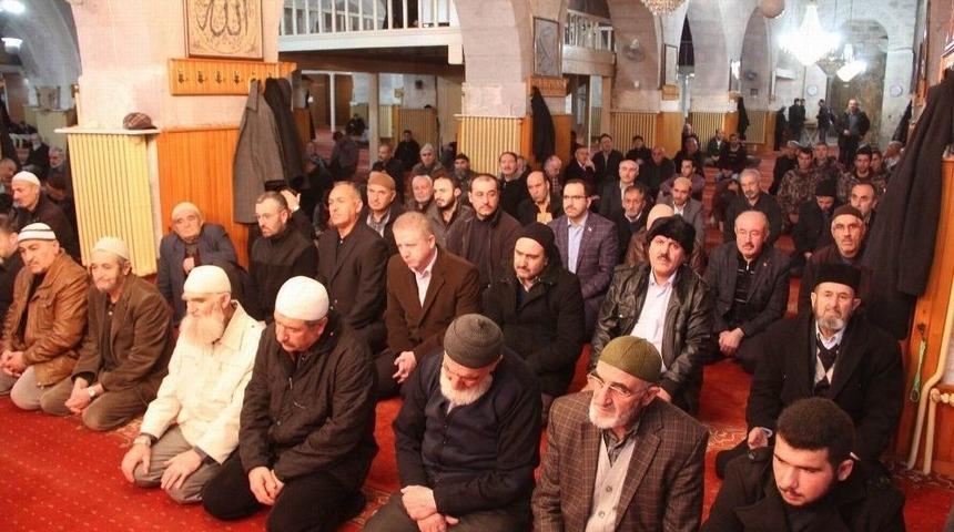 Şehit &Ouml;zel Harekat Polisi İ&ccedil;in Mevlit Okutuldu