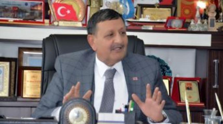 Belediye Başkanı &Ouml;zyavuz&rsquo;dan Yeni Yıl Mesajı