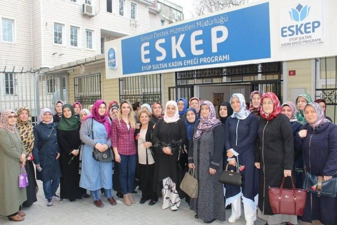 Eskep&rsquo;le Kadınların El Emekleri Değer Kazanıyor