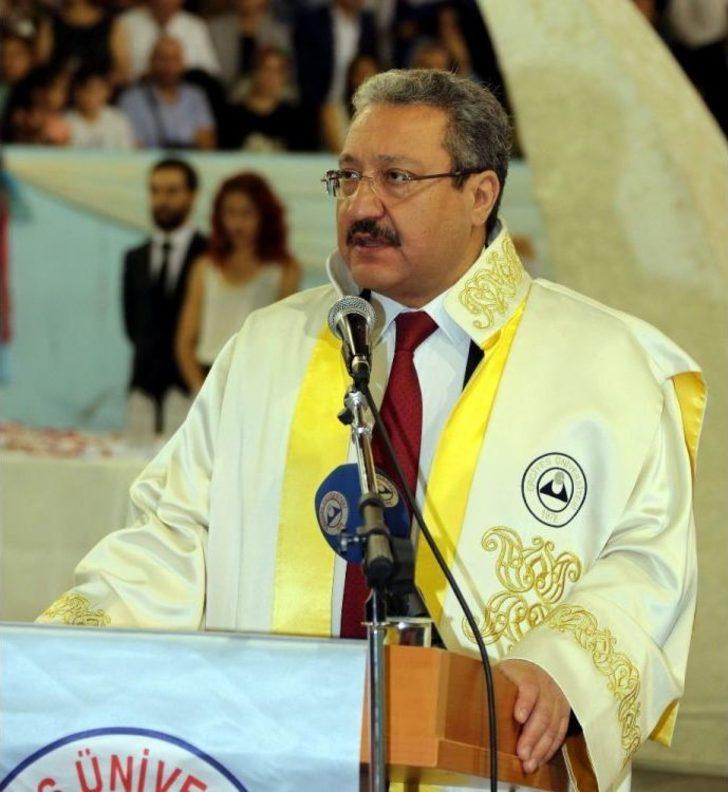 Erü Mühendislik Fakültesi’nde Mezuniyet Töreni Gerçekleştirildi G5