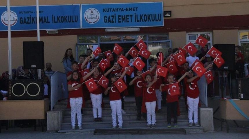 Minik Y&uuml;reklerden &rsquo;mehmet&ccedil;ik&rsquo; İ&ccedil;in B&uuml;y&uuml;k Adım