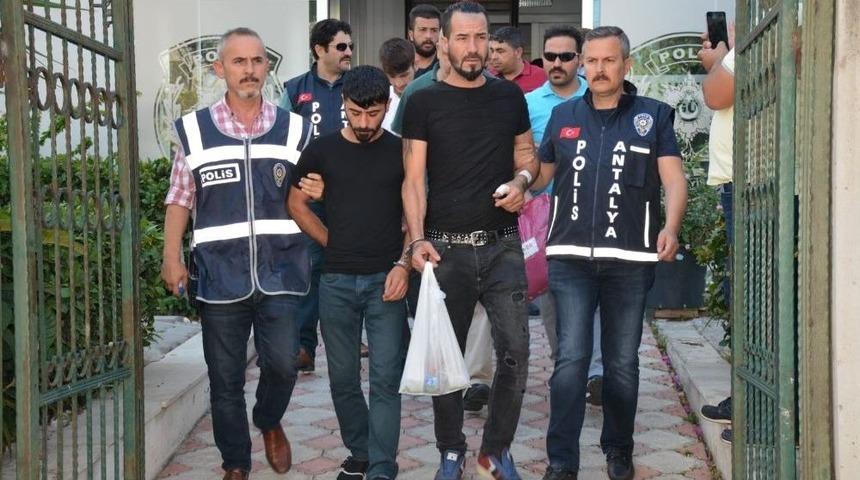 Antalya&rsquo;da Hırsızlık Ş&uuml;phelilerine Şafak Operasyonu